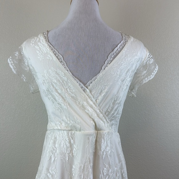Tiffany Rose Cream Flutter Sleeve V-Neck Maternity Midi Wedding Dress Size 2 - Picture 6 of 11
